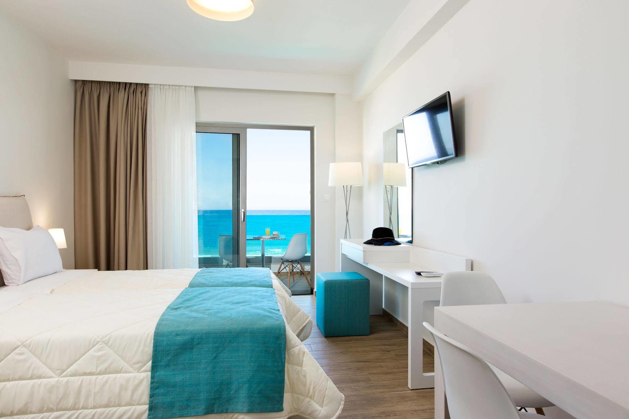 Golden Coast Seaside Apartments Réthimno Kültér fotó
